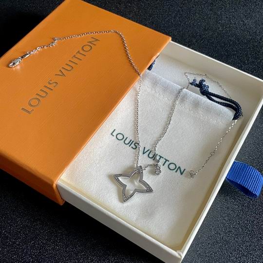 LV Necklace 11lyh437